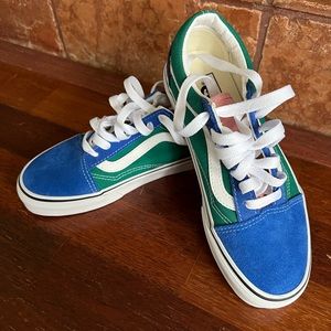 Brand new pair of “Old Skool” Vans